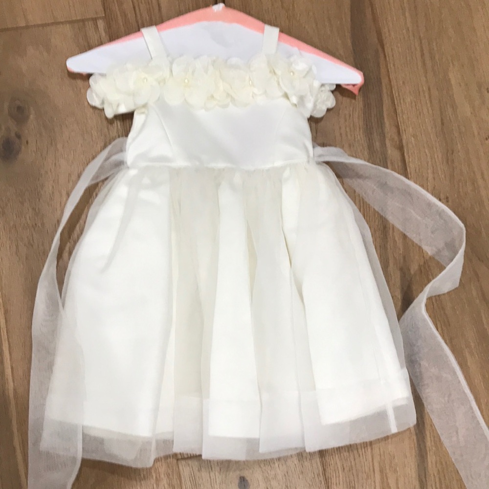 Kleinfeld flower chiffon dress 2T